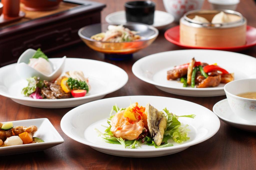 Ana Holiday Inn Resort Miyazaki By Ihg Japanese Cuisine