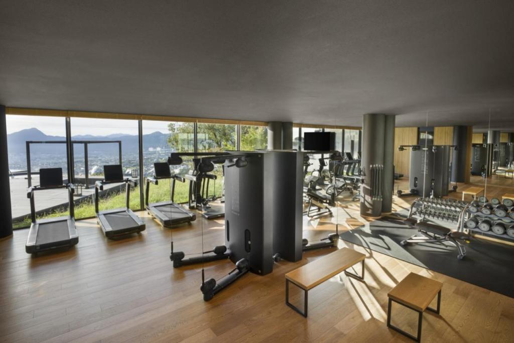Ana Intercontinental Beppu Resort Spa Gym