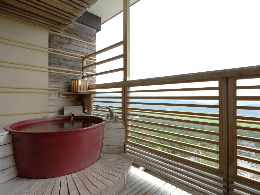 Aokiya Balcony Onsen