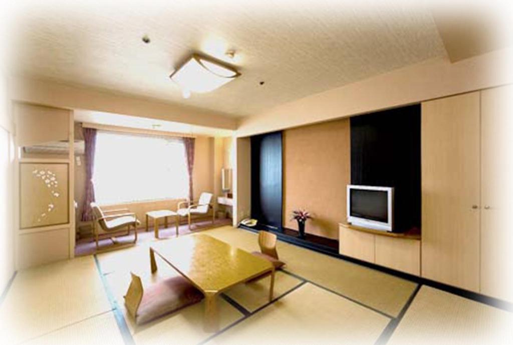 Aoshima Grand Hotel Tatami Room Tv