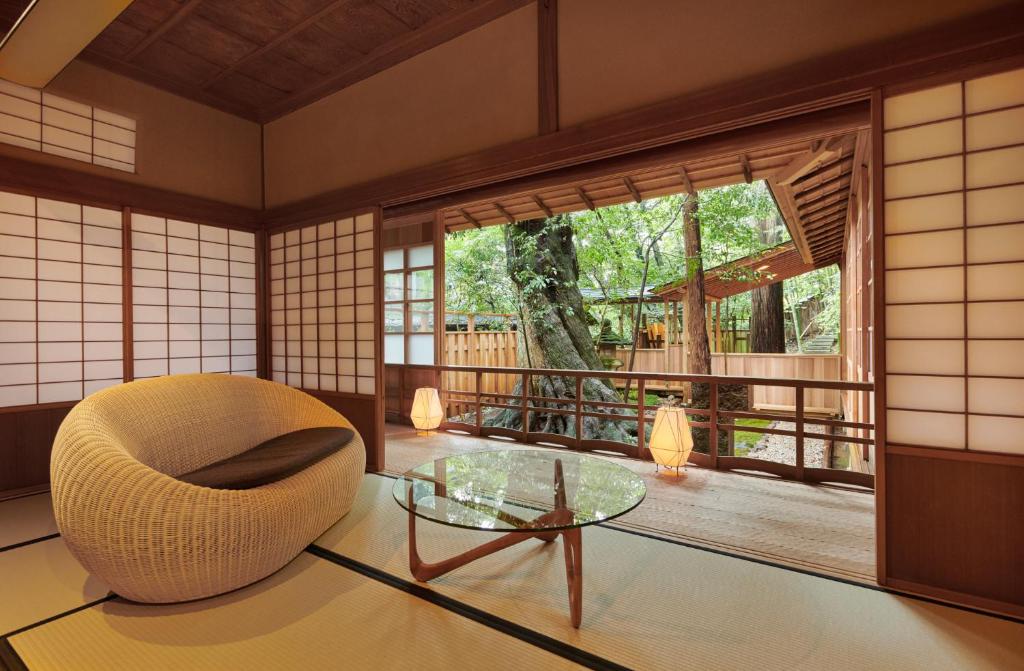 Araya Totoan Tatami Room Garden View