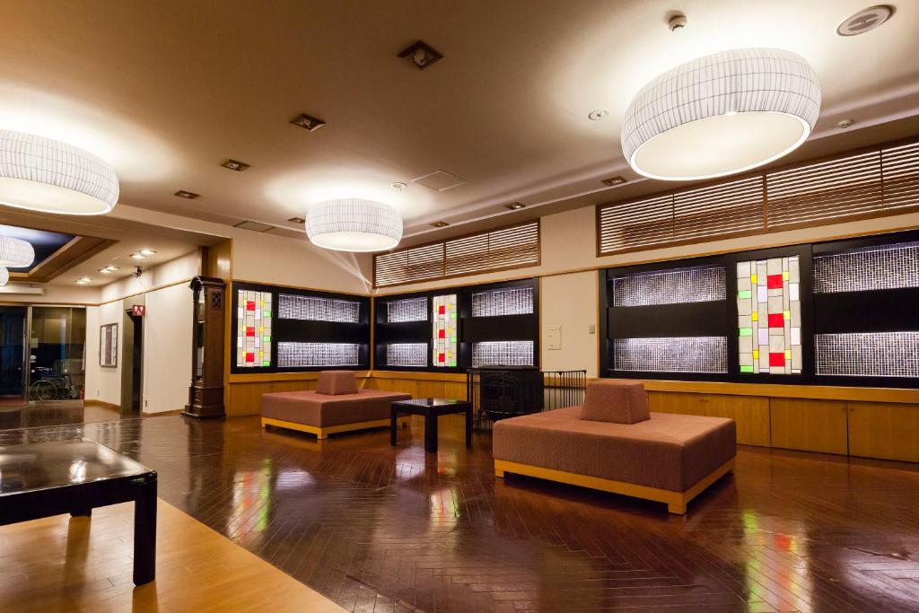 Arimakan Lobby Seating Area