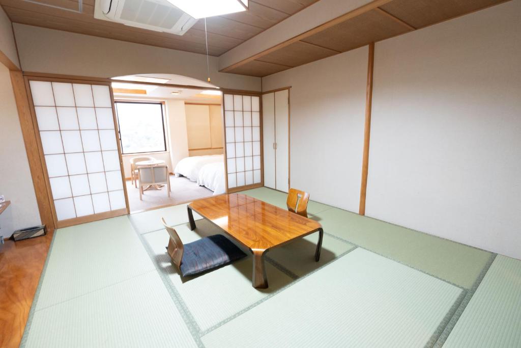 Arimakan Tatami Room Sliding Doors