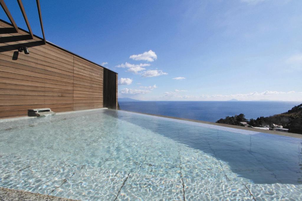 Atagawa Prince Hotel Infinity Pool Ocean View