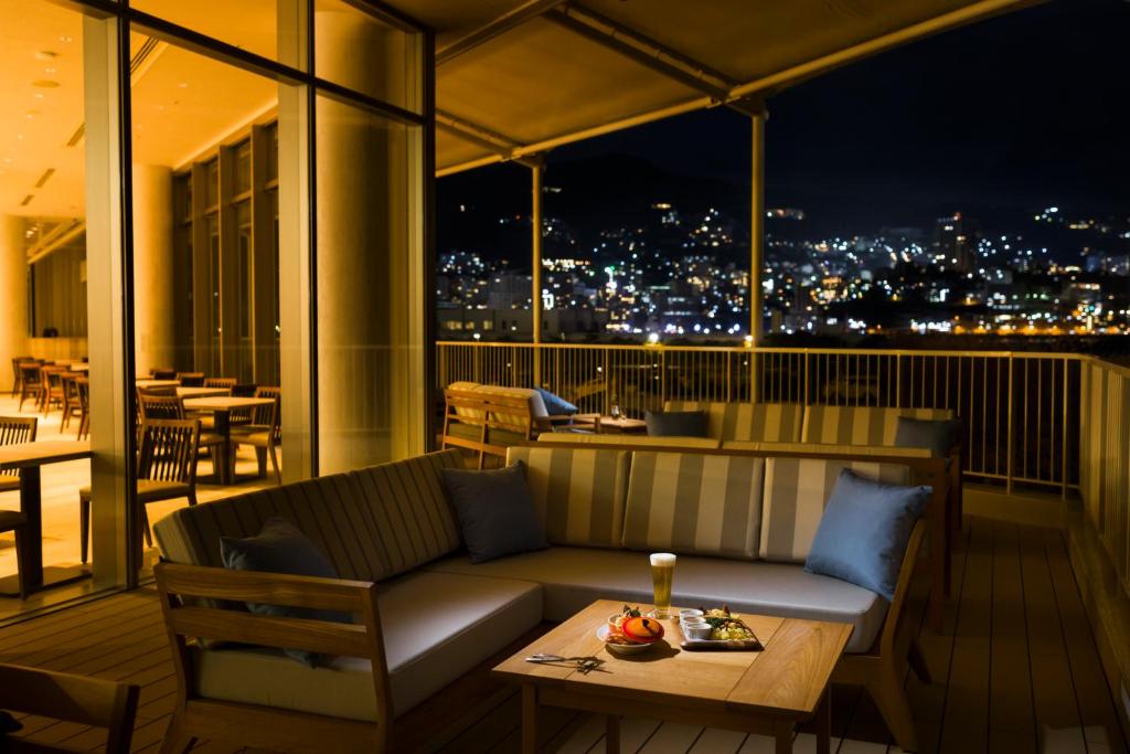 Atami Korakuen Hotel Night Terrace View