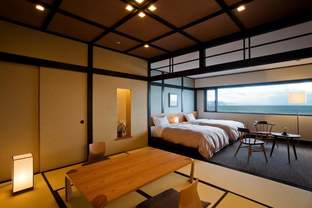 Awaji International Hotel The Sun Plaza Room With Ocean View