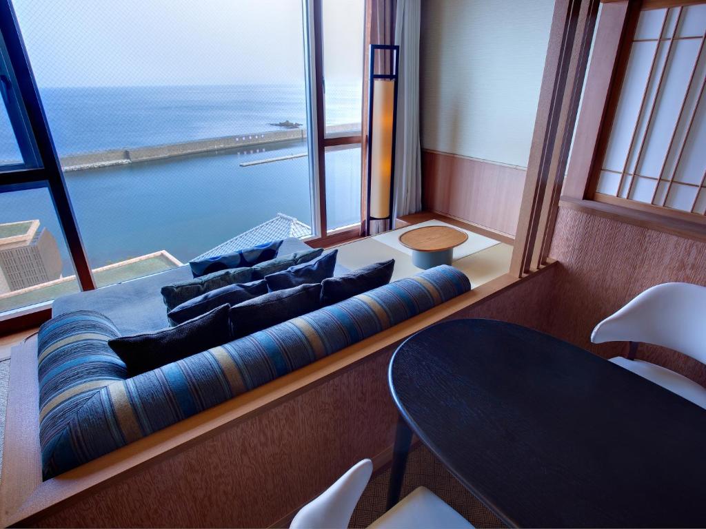 Awaji Yumesenkei Room Ocean View