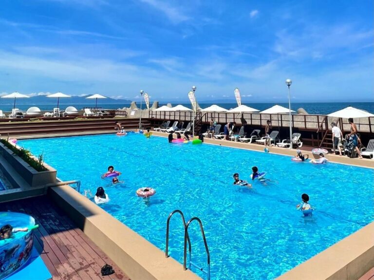 Awakan Outdoor Pool