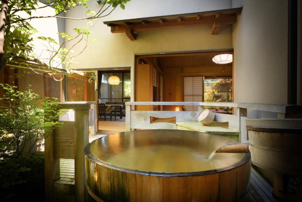 Azuma So Outdoor Onsen