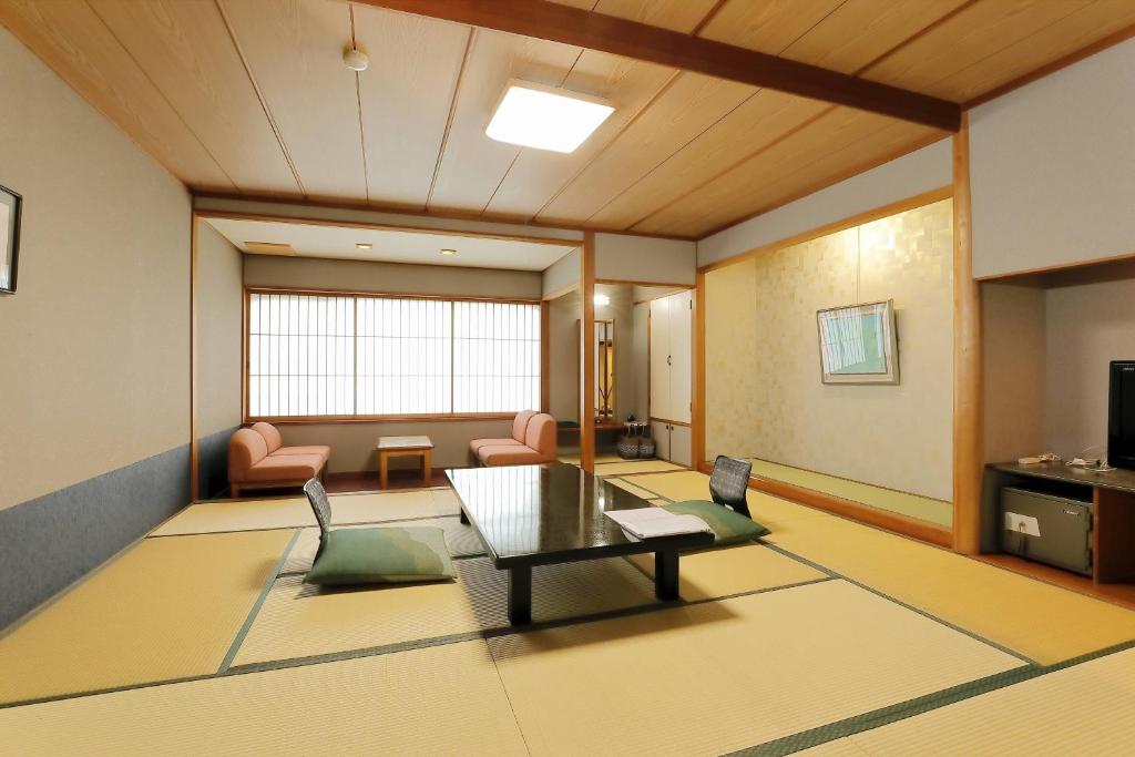 Azumakan Traditional Tatami Room