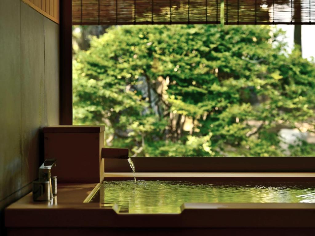Beniya Onsen Bath