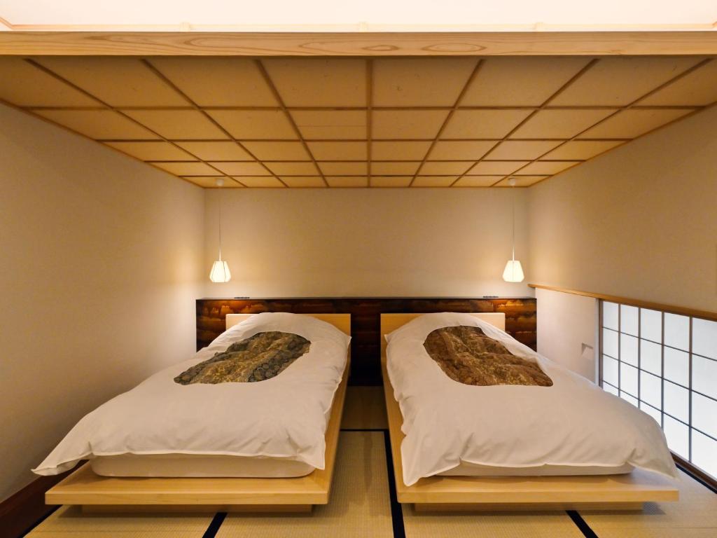 Beniya Twin Beds Tatami Room