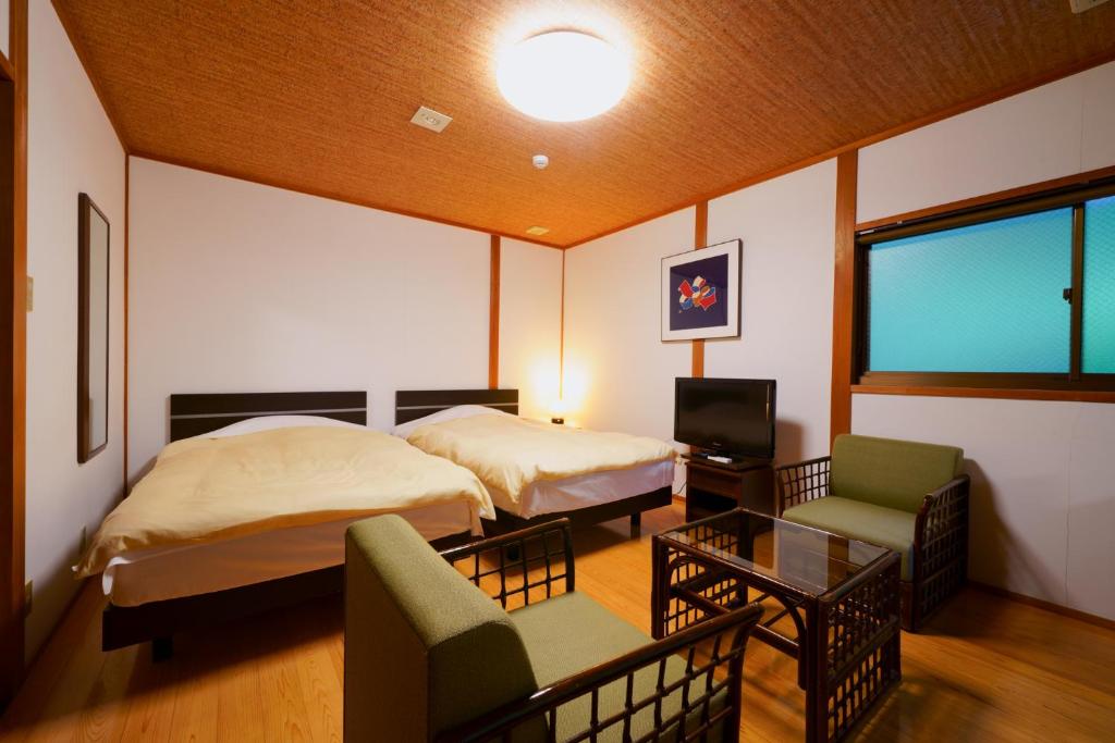 Beppu Showaen Bedroom Wooden Floor