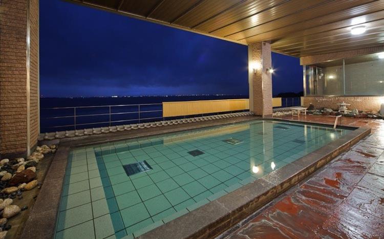 Biwako Grand Hotel Onsen Night