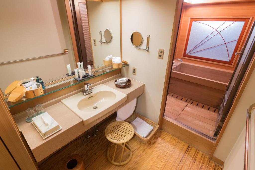 Bousui Ryokan Shizuoka Hotel Bathroom