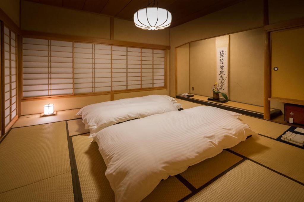 Bousui Ryokan Shizuoka Hotel Tatami Room Bedding