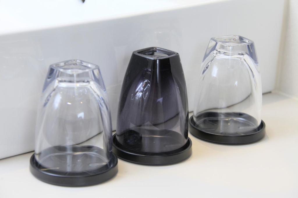 Center Hotel Tokyo Upturned Cups