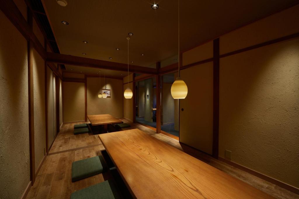 Charoku Annex Dining Room Wood Tables