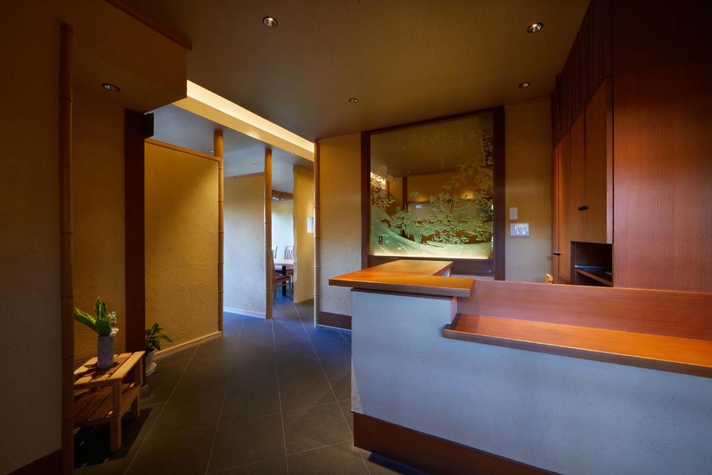 Charoku Annex Hallway Reception