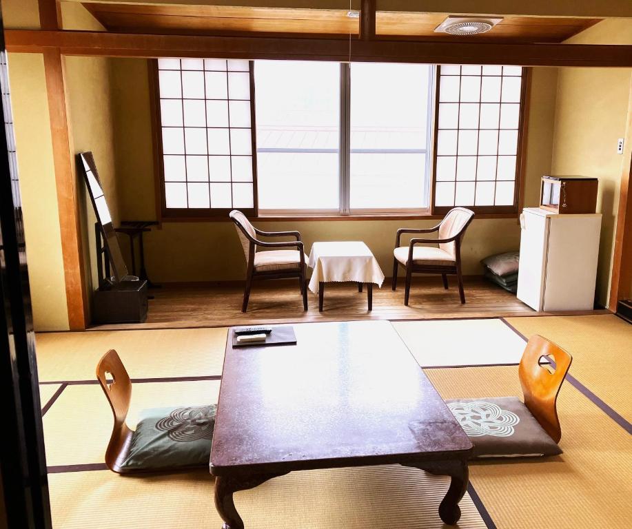 Chikurin In Gumpoen Tatami Room