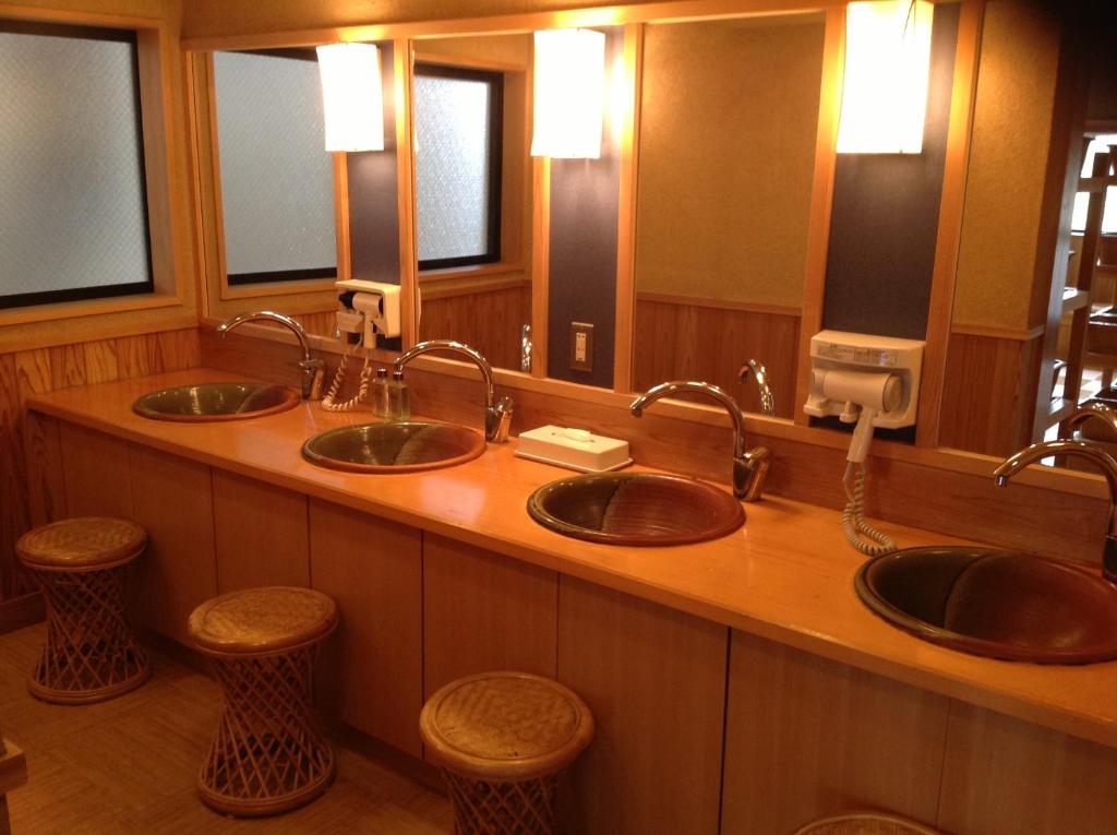 Chikurin In Gumpoen Vanity Area