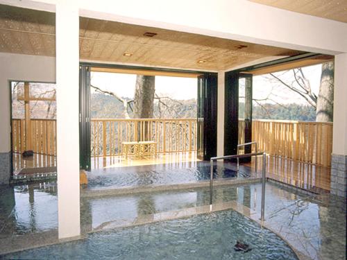 Chikurinin Gumpoen Onsen Bath