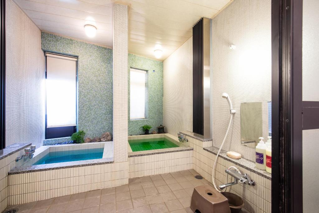 Daibutsu Ryokan Bathroom Onsen