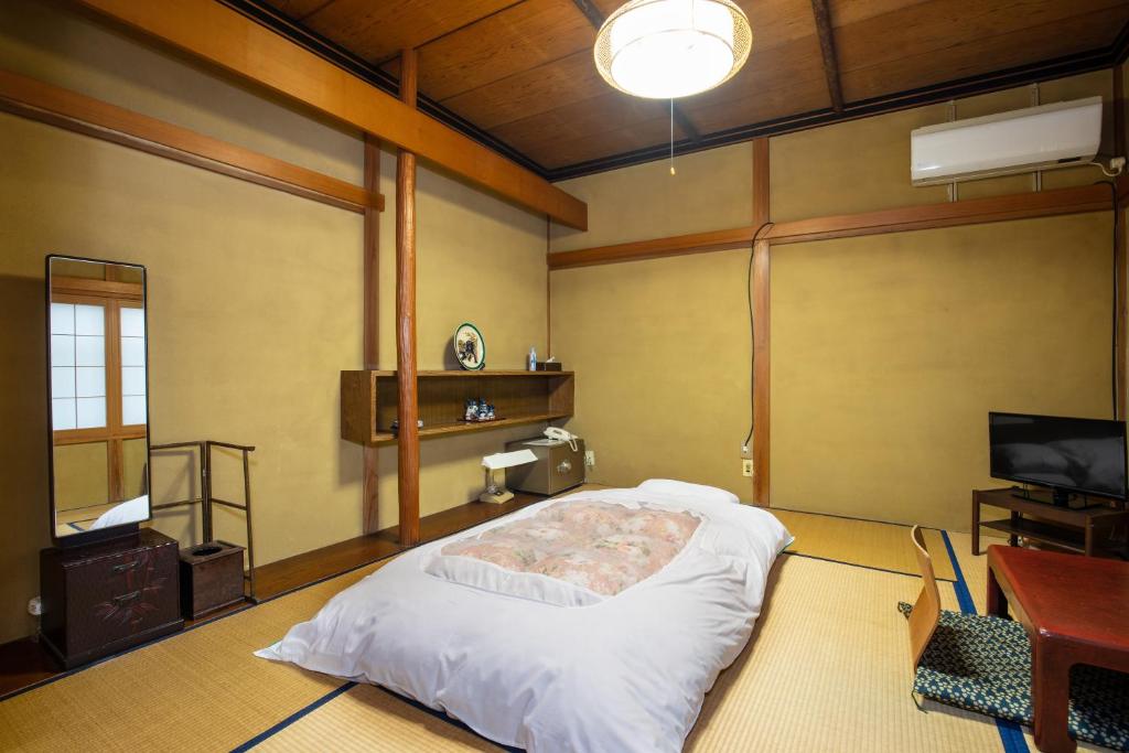 Daibutsu Ryokan Tatami Room