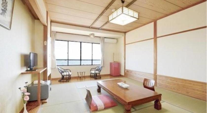 Daitoku Hotel Tatami Room Tea Table