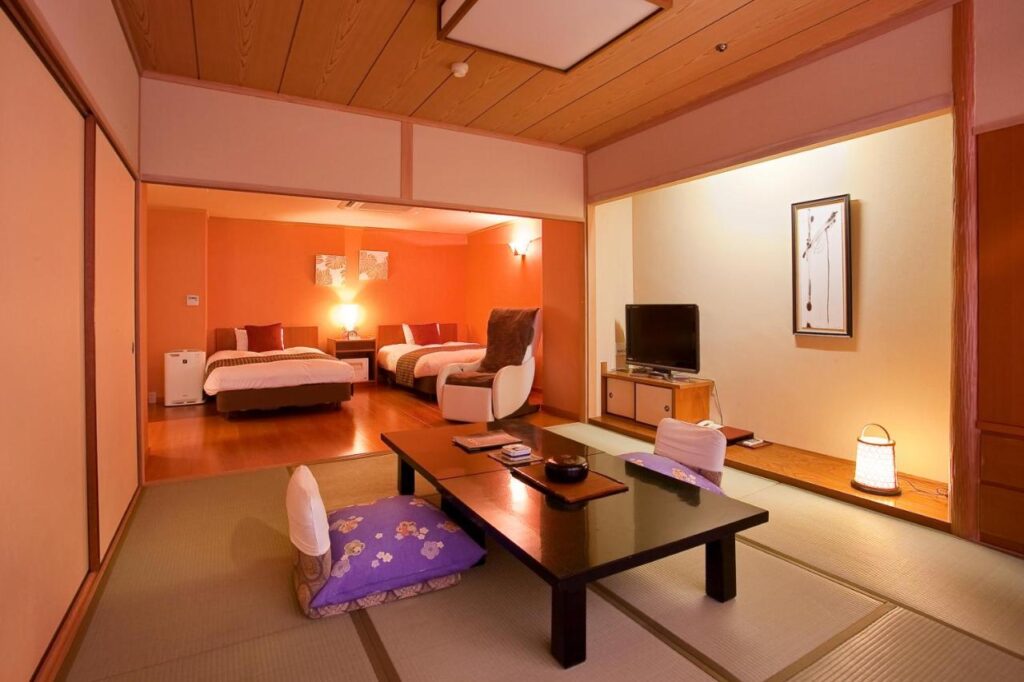 Dogo Prince Hotel Tatami Room Beds Tv