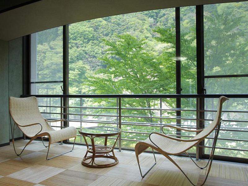 Enraku Balcony Chairs Trees