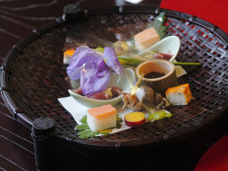 Enraku Kaiseki Dish