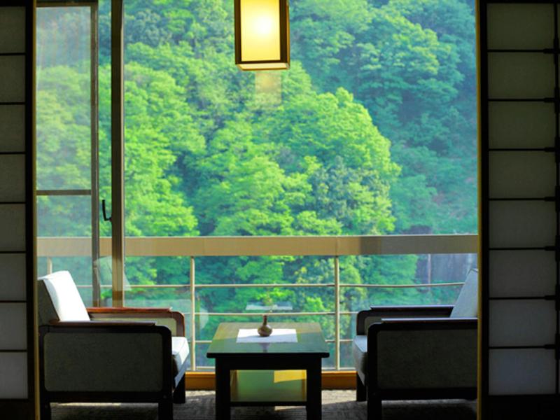 Enraku Ryokan Seating View