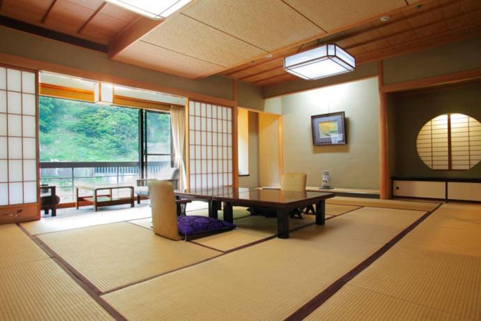 Enraku Tatami Room With View