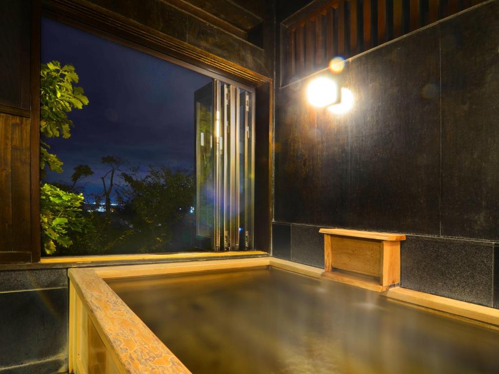 Fubuan Toku No Yado Onsen Bath