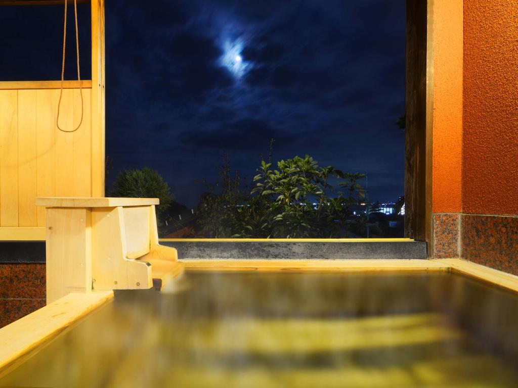 Fubuan Toku No Yado Outdoor Onsen Night