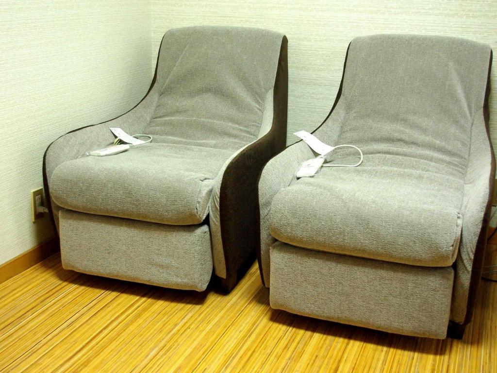 Fugaku Onsen Ryokan Recliner Chairs