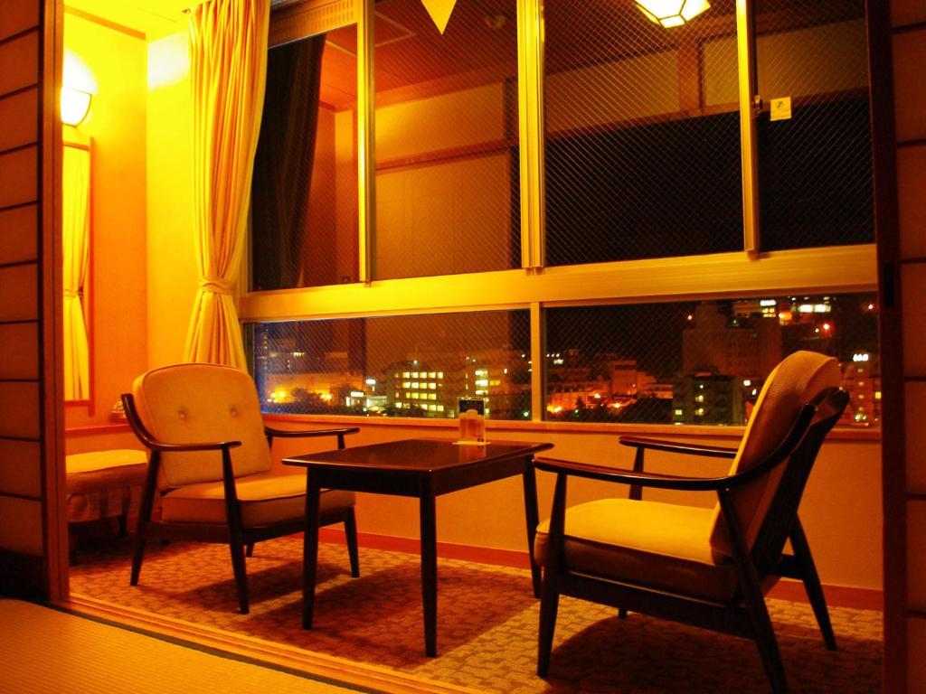 Fugaku Onsen Ryokan Seating Area