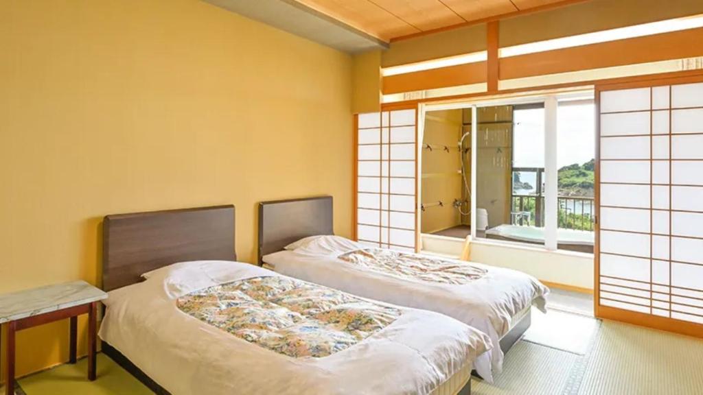 Futagojimaso Kishu Onsen Hot Spring Saikanoyu Hot Bath Tatami Room Beds