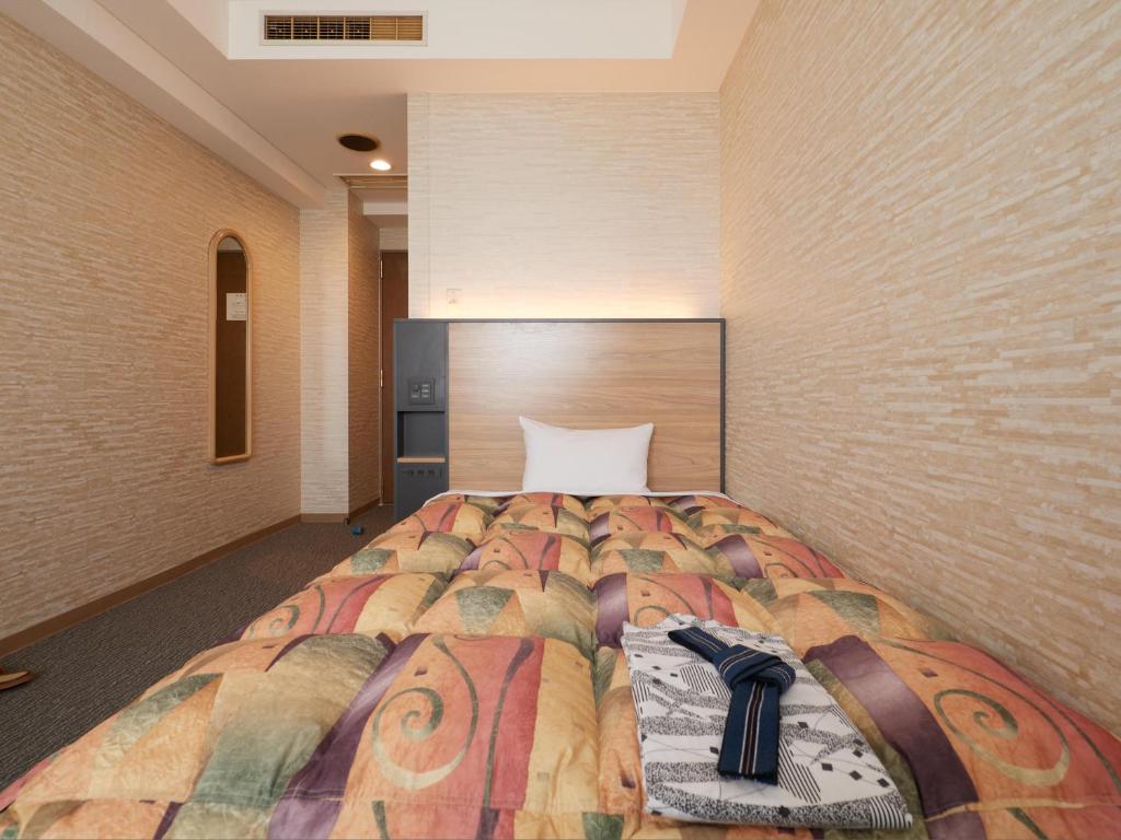 Gamagori Hotel Bedroom