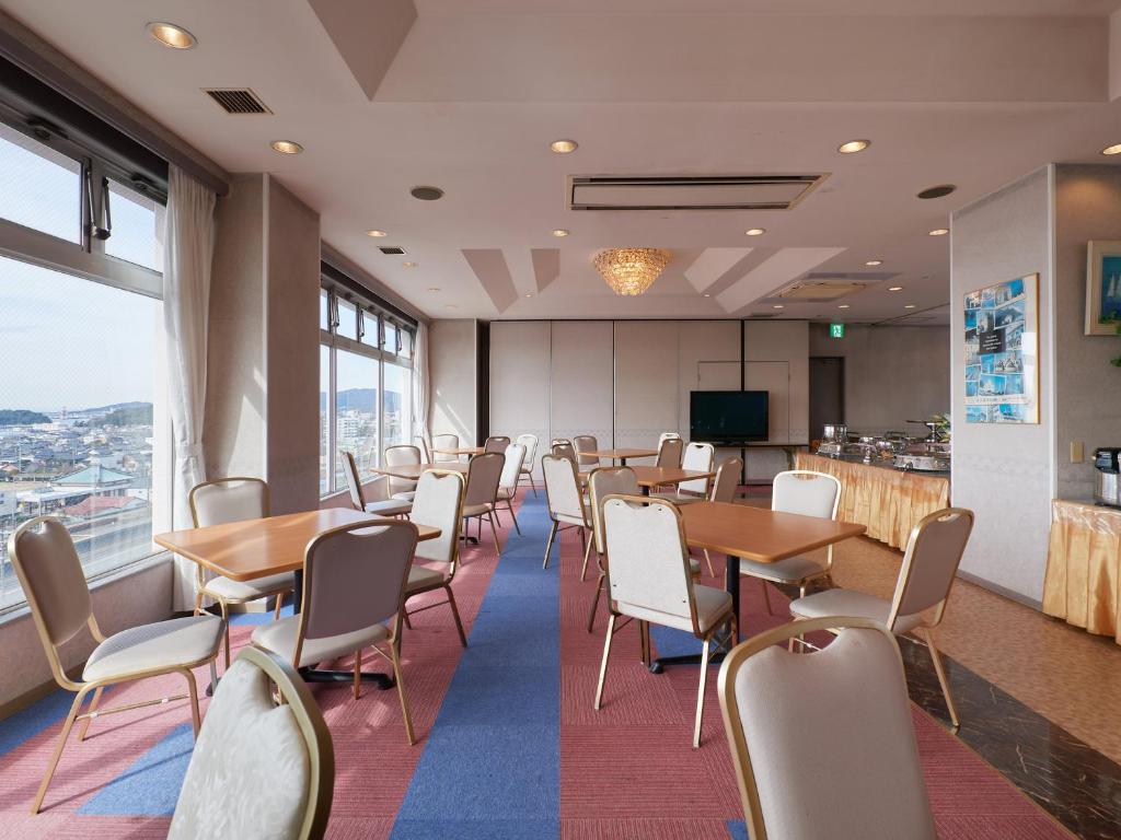 Gamagori Hotel Dining Room
