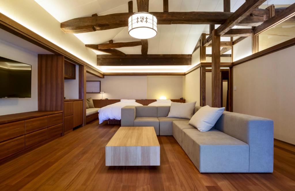Genmyoan Modern Room