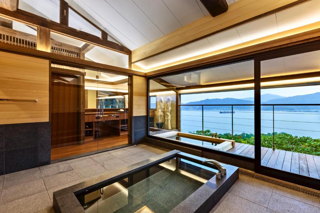 Genmyoan Onsen Ocean View