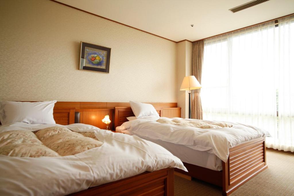 Ginsuisou Choraku Bedroom Two Beds
