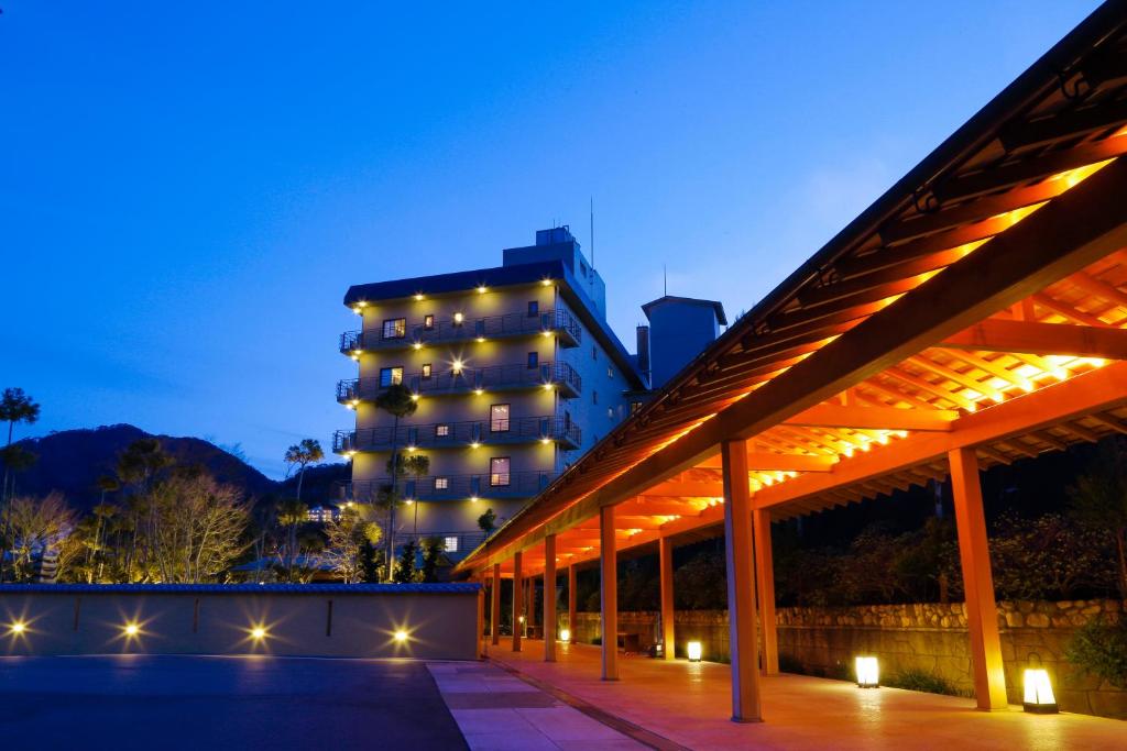 Ginsuisouchoraku Lit Exterior