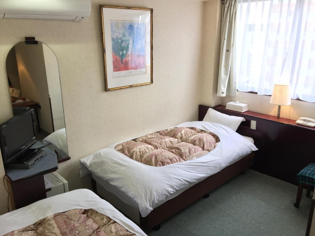 Green Hill Hotel Tennoji Ekimae Twin Room