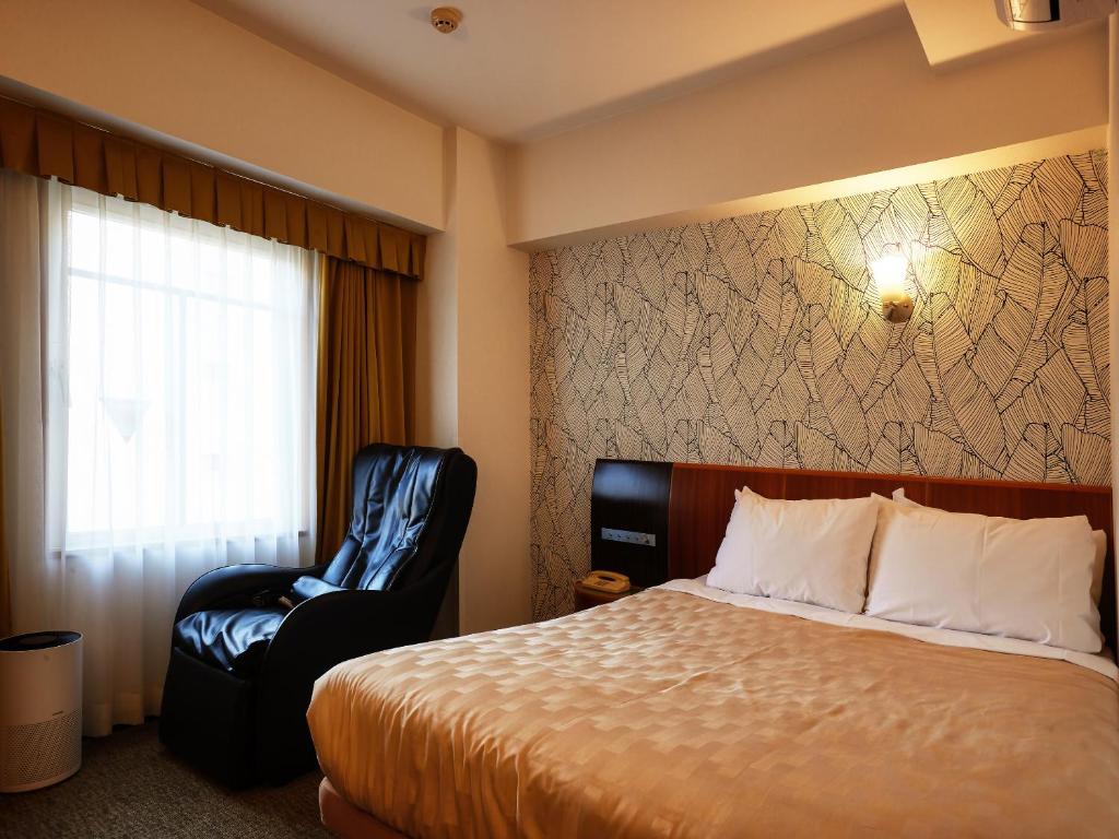 Grg Hotel Naha Higashimachi Room Bed Chair