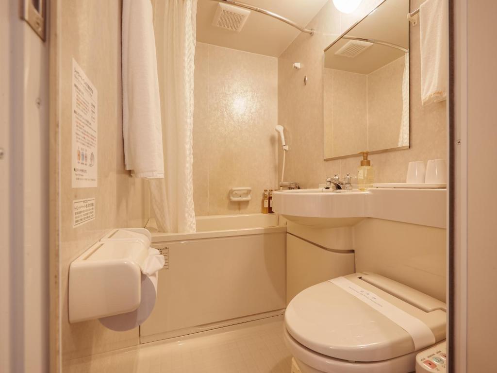 Grghotelnahahigashimachi Bathroom