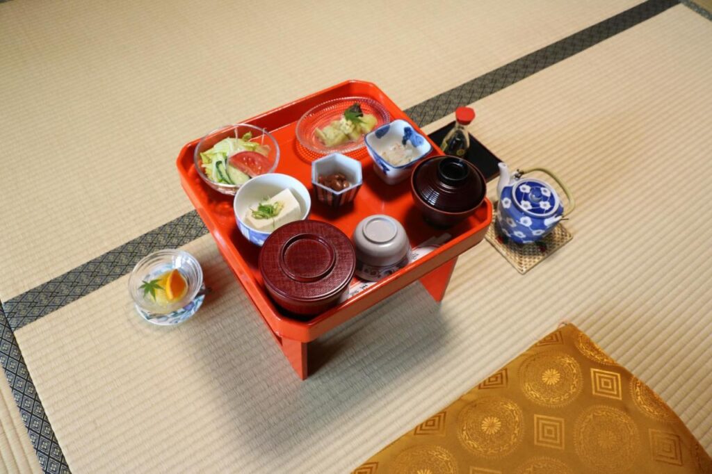 Gyokuzoin Tatami Traditional Meal
