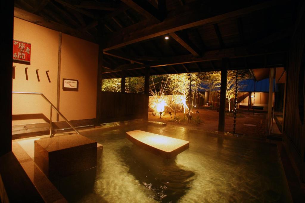 Hagihonjin Onsen Indoor Pool